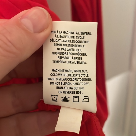 💕4 for $10- Reitmans ribbed scoop neck shirt - Picture 5 of 7